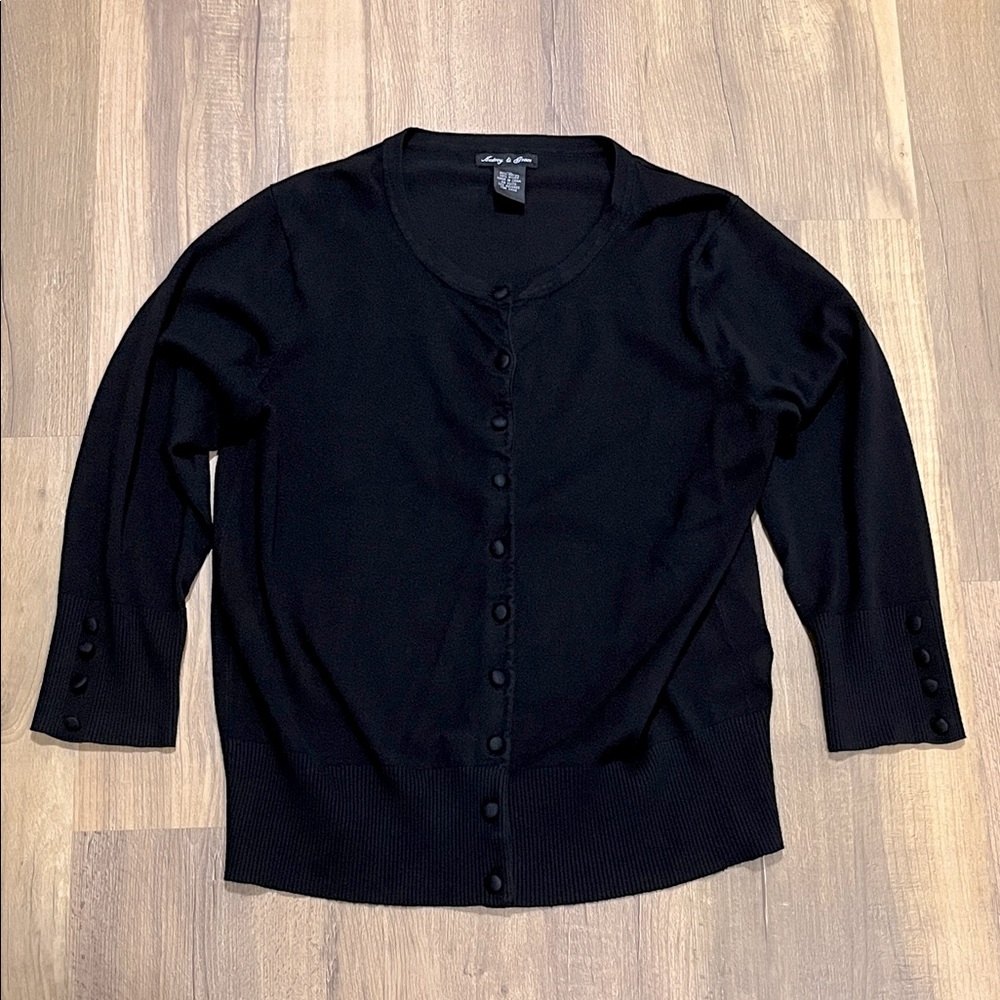 Audrey & Grace size XL sweater